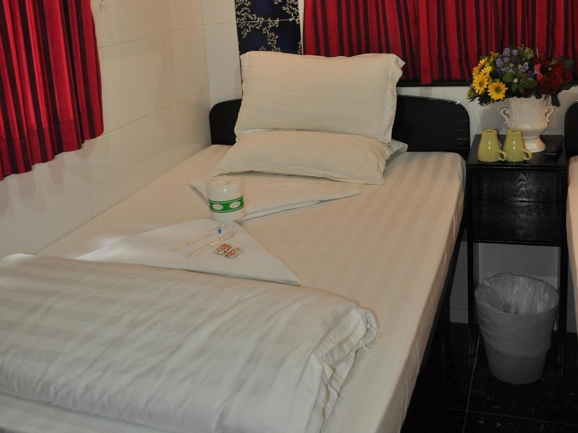 Guangzhou Guest House Tsim Sha Tsui  Bagian luar foto
